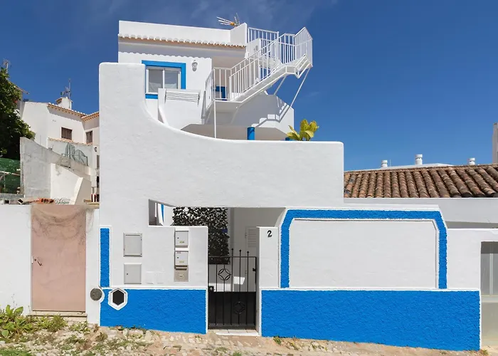 Seashell Henriques Ll Daire *